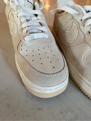 Nike Air Force Retro white cream tennis shoe thumbnail 2