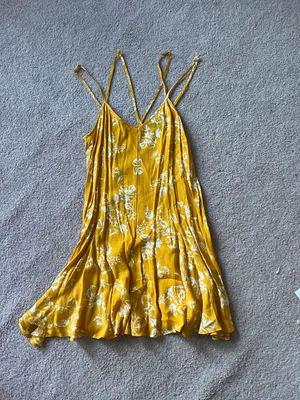 Forever 21 Floral Sundress thumbnail 1