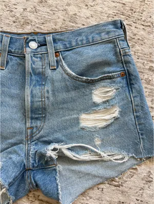 Levi’s Original 501 Shorts thumbnail 2