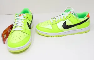 NEW Nike Dunk Low Se Glow In The Dark Volt Black Total Orange Sneakers Shoes 7.5 thumbnail 1
