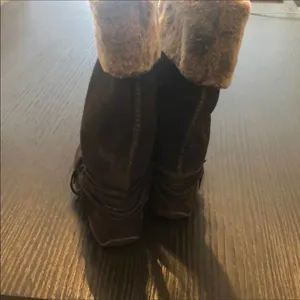 ESCAPES Brown Suede Boots Fur Lining and Laces thumbnail 3