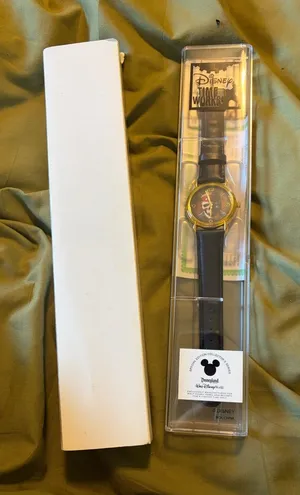 Disney Black and Gold pirates of the Caribbean Wristwatch in Display Case thumbnail 1