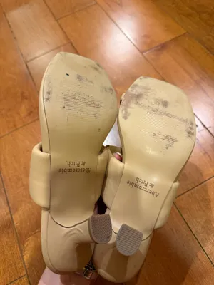 Padded cushion kitten heels thumbnail 4