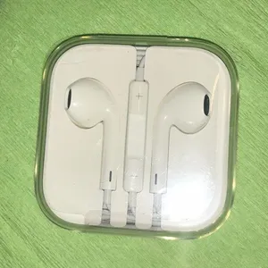 Apple earbuds NIB thumbnail 1