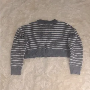 Striped Cropped Mock Neck Sweater White Size M thumbnail 3