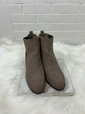 Naturalizer Madalynn Gore Water Repellent Bootie Size 9.5 thumbnail 3