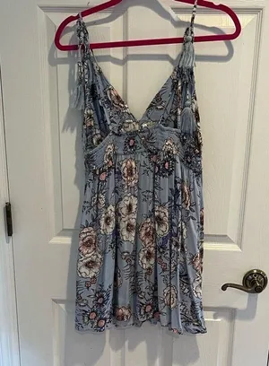 Blue dress Size M thumbnail 3