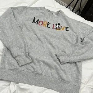 ❤️💛MICKY MOUSE SWEATER💛❤️ thumbnail 1