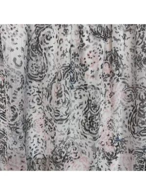 Torrid Gray and Pink Paisley Off Shoulder Flutter Sleeves Blouse Size 0 (12) thumbnail 5