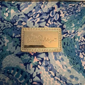 Lilly Pulitzer Agenda Folio in Wave after Wave thumbnail 9
