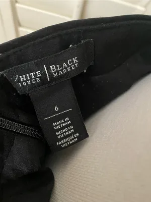 White House Black Market Black Pencil Skirt - Tailored Office Staple thumbnail 2