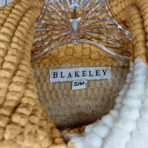 Blakely Star Casual Oversized Shacket with pockets Size S/M thumbnail 5