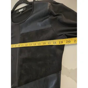 DKNY Faux Leather Suede Patchwork Top Black Mixed Media Long Sleeve Women Size M thumbnail 8