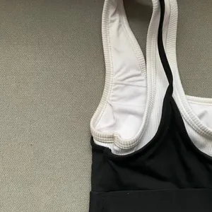 Alo Yoga Airbrush Better Together Bra Black/White S thumbnail 9