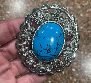 Metal belt buckle with a man-made stone thumbnail 3