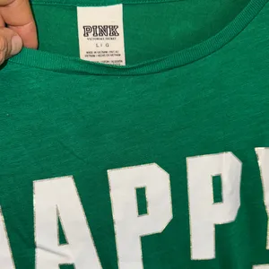 PINK Victoria's Secret Festive Green Tee thumbnail 5