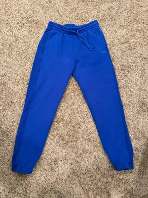 Aritzia TNA thumbnail 1