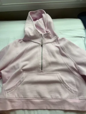 Lululemon Scuba Hoodie thumbnail 1