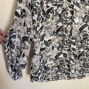 LOFT Pink and Black Floral Print tie up Sleeve Top/Blouse Medium thumbnail 5