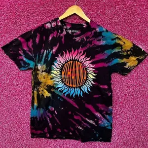 Rihanna A Girl Like Me Tie Dye Tshirt size Medium thumbnail 1