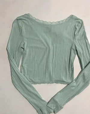 Urban Outfitters shirt thumbnail 2