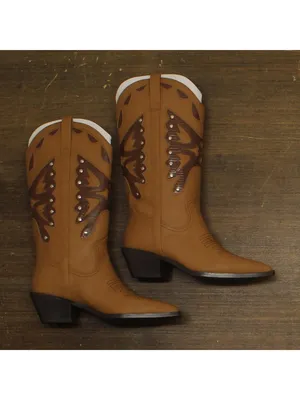 NWT Madden Girl Faux Leather Stud Pointed Toe Western Boots Natural Brown 8M thumbnail 9