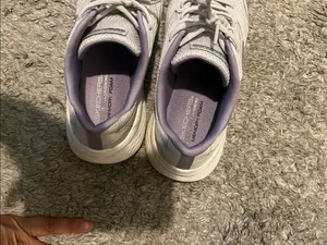 Skechers Light Gray and Lavender Lace-Up Athletic Sneakers thumbnail 7