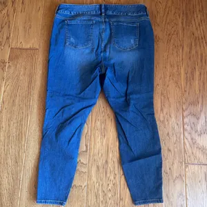 Torrid Skinny Jegging Jeans Women’s 22 Medium Wash Regular Distressed Stretch thumbnail 4