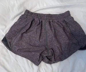 Lululemon Hotty Hot Shorts 4” thumbnail 2