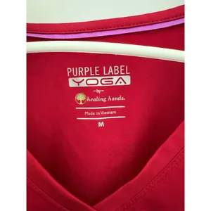 Purple Label Yoga Women's Red V-Neck Scrub Top M Short Sleeve Workwear‎ thumbnail 2
