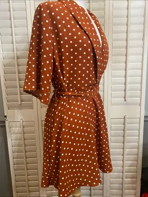 PrettyLittleThing Rust Polka Dot Wrap Mini Dress thumbnail 8