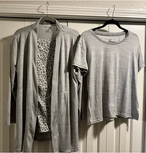 Muklucks Women’s Lounge Wear Set Size L thumbnail 1