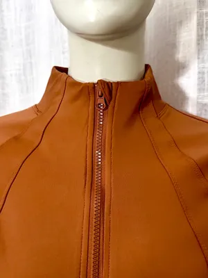 Yogalicious Full Zip Athletic Jacket Size Small Orange Yoga Running Preowned thumbnail 4