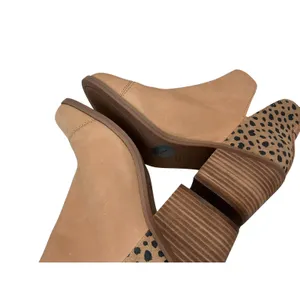 TOMS Kallie Tan Leather Leopard‎ Print V-Cutout Ankle Boots 7 NEW thumbnail 9