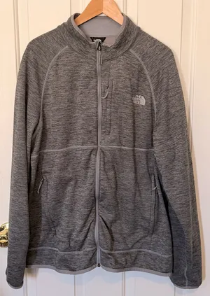 Men’s The North Face fleece  thumbnail 1