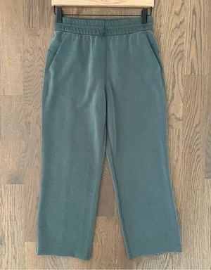 Lululemon Softstreme High Rise Straight Leg Cropped Pant in Dark Forest Size 4 thumbnail 2