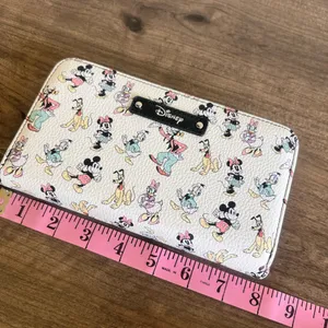 Disney Mickey and Friends Wallet Wristlet NEW thumbnail 7