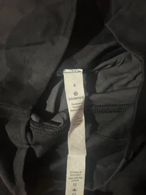 Lululemon camo leggings capri thumbnail 2
