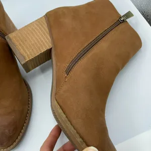 Blondo Brown Block Heel Side Double Zip Boots Womens 9.5 Fall Suede Leather thumbnail 3