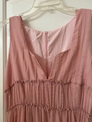 Bella Hudson Flowy Rose Dress thumbnail 4