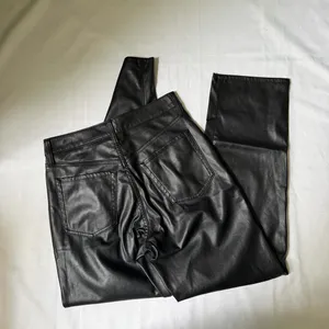 Old navy faux leather OG Loose pant size 4 thumbnail 4