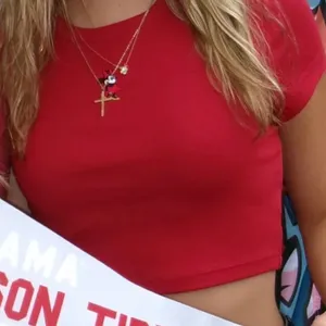 Disney and Gap Collab crop top/baby tee thumbnail 4