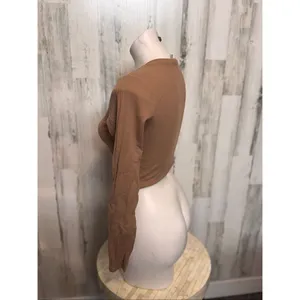 Bozzolo Brown Long Sleeve Ribbed Crop Top Women’s Size M thumbnail 3