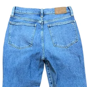 Madewell‎ The MomJean Denim Tapered Leg Jeans Leacrest Wash High Waist Size 26 thumbnail 4