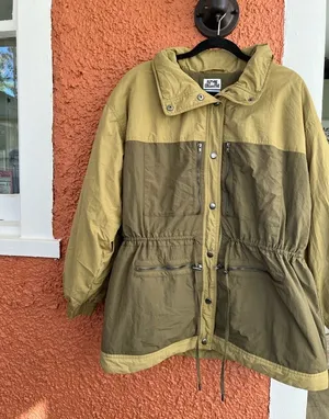 Women's Two Tone Quilt Lined Jacket - Future Collective Green Size Extra Large thumbnail 1