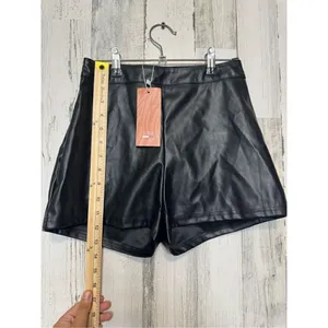 SheIn Faux leather shorts thumbnail 5