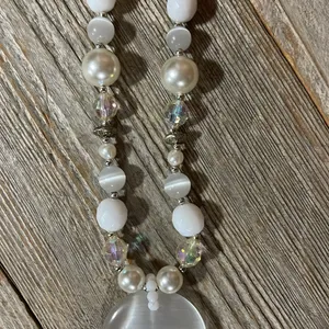 NWT Charming Charlie necklace & earring set white/pearl/crystal beads thumbnail 4