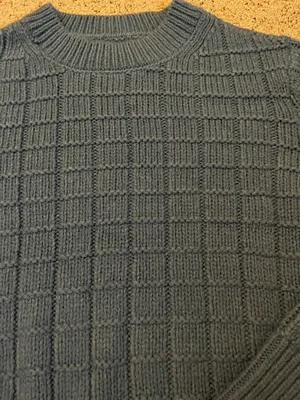 American Eagle sweater thumbnail 2