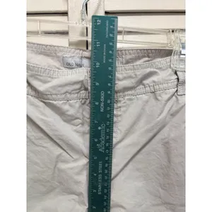 Old‎ Navy Khaki Tan Capri Pants Size 14 Mid Rise Pockets Zip Cotton thumbnail 2