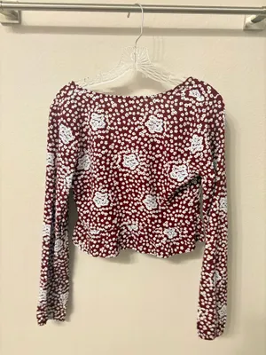PacSun Top thumbnail 2